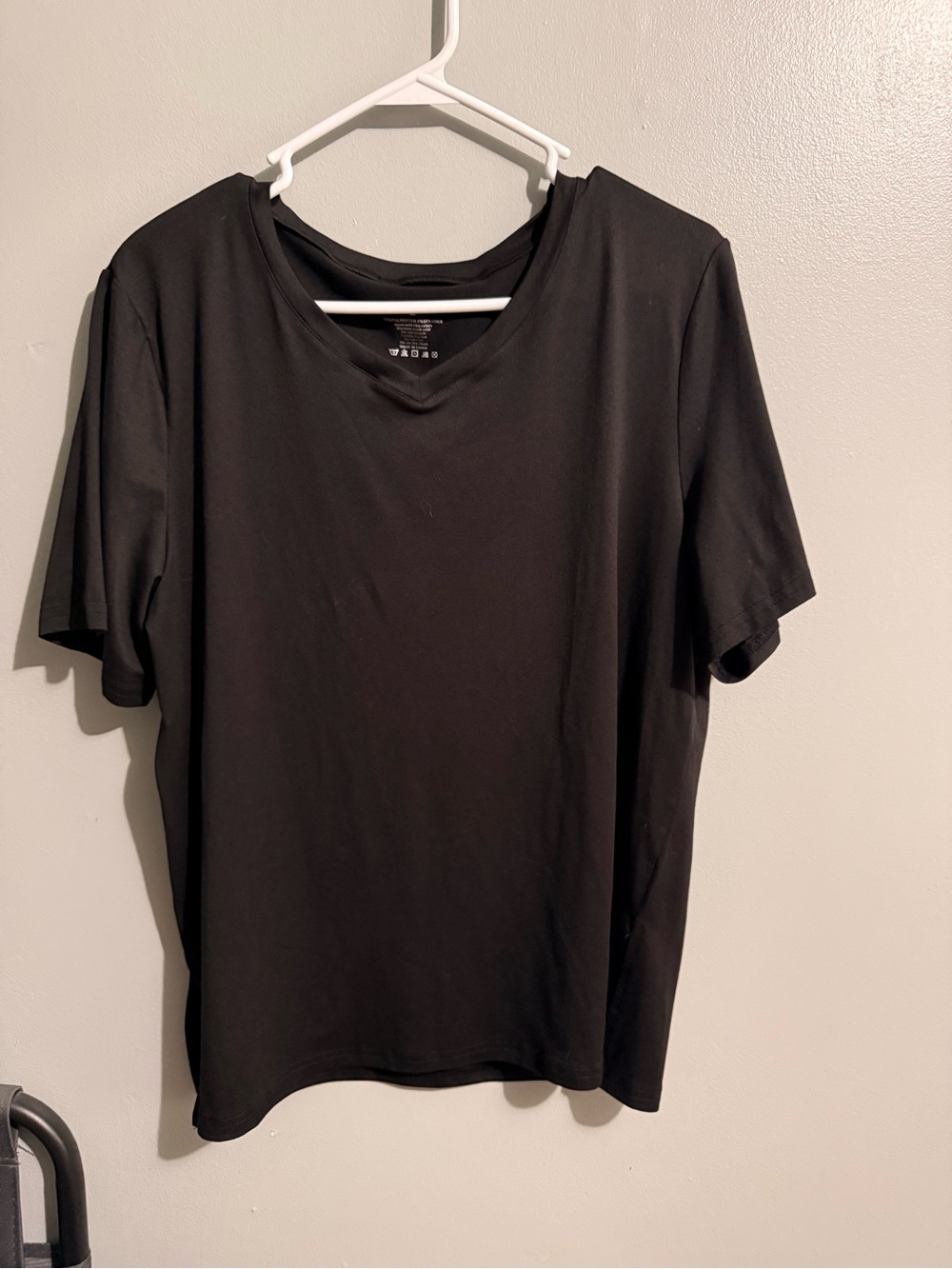 Amazon Black Short Sleeve Crew Neck Tee
